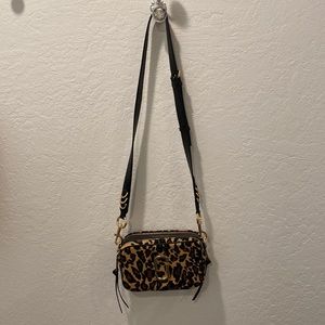Marc Jacobs Leopard Softshot Bag